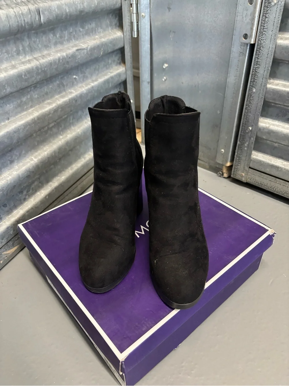 USED- BAMBOO Black Women's Ankle Boots - Classic Suede Style